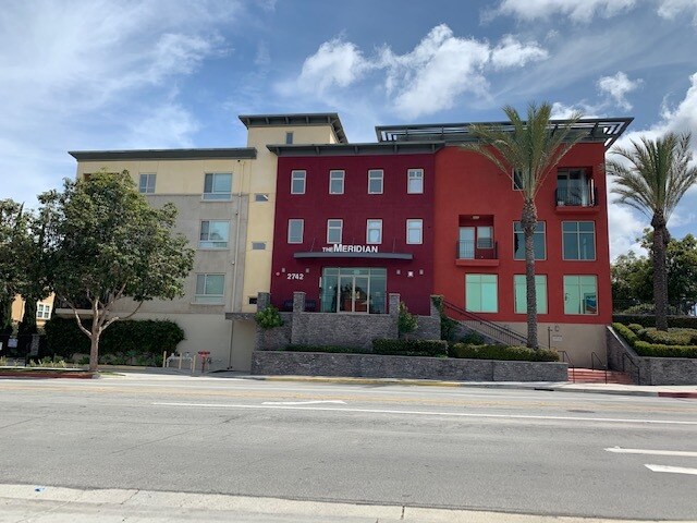 Primary Photo - 2742 Cabrillo Ave