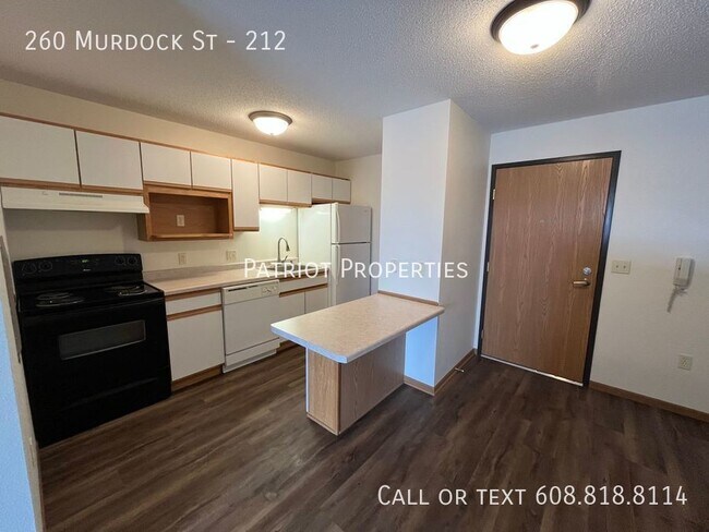 Building Photo - Studio in Tomah, WI