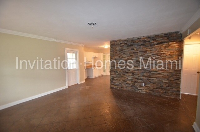 Building Photo - 801 NW 28th St