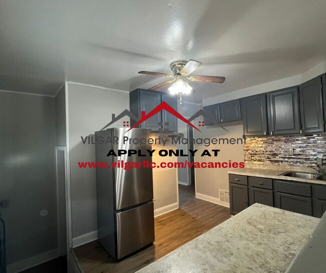 Foto del edificio - Step into comfort and convenience with this spacious 3-bedroom, 1-bathroom single-family home des...