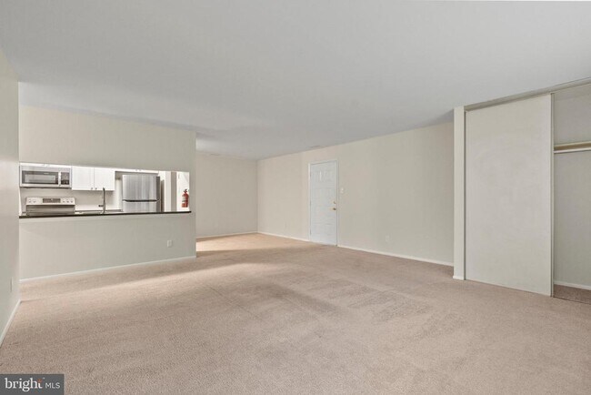 Foto del edificio - 2201A Durham Ct