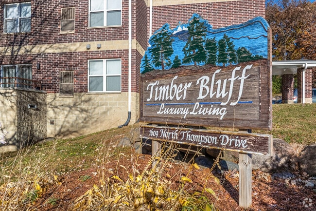 Signage - Timber Bluff