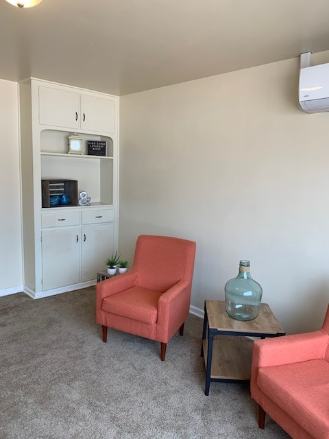 Building Photo - 57 W Vine St