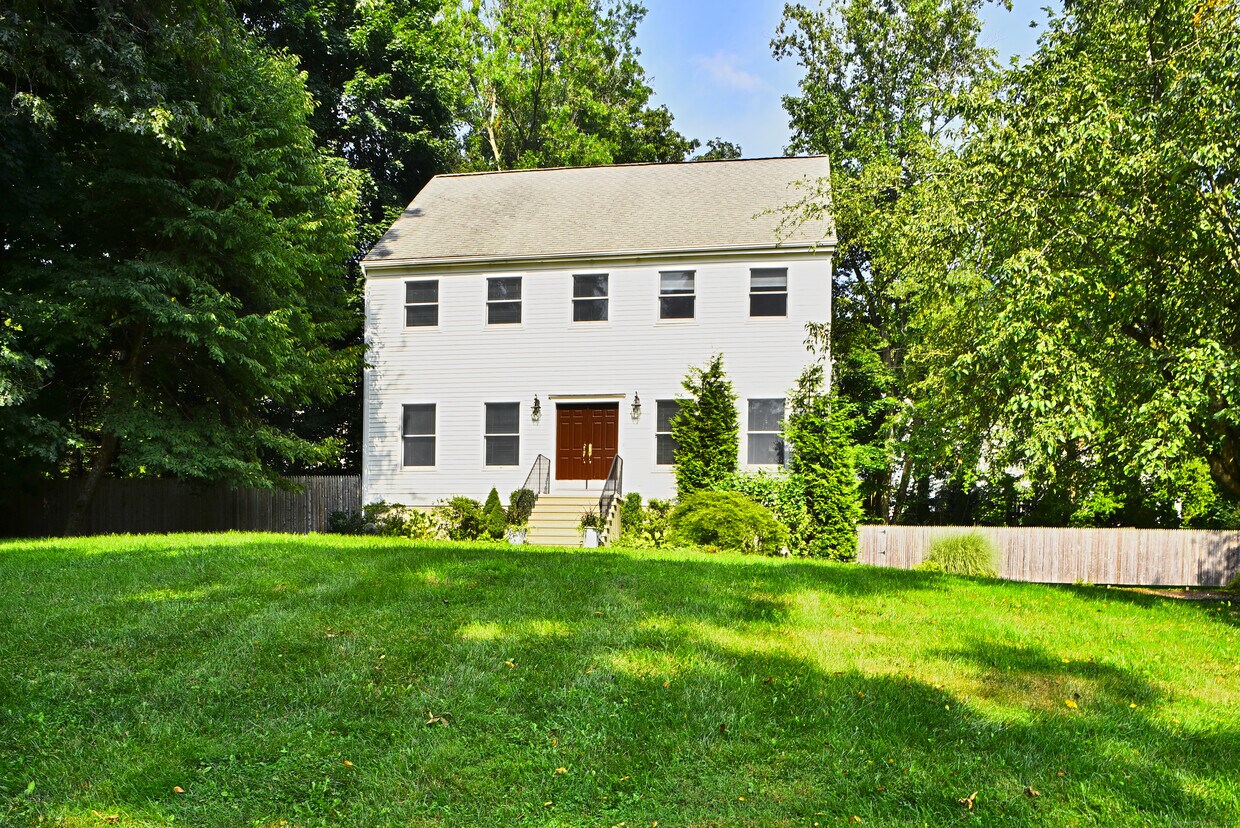 Primary Photo - 145 Weed St