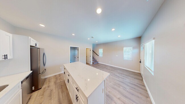 Foto del edificio - 4935 63rd St