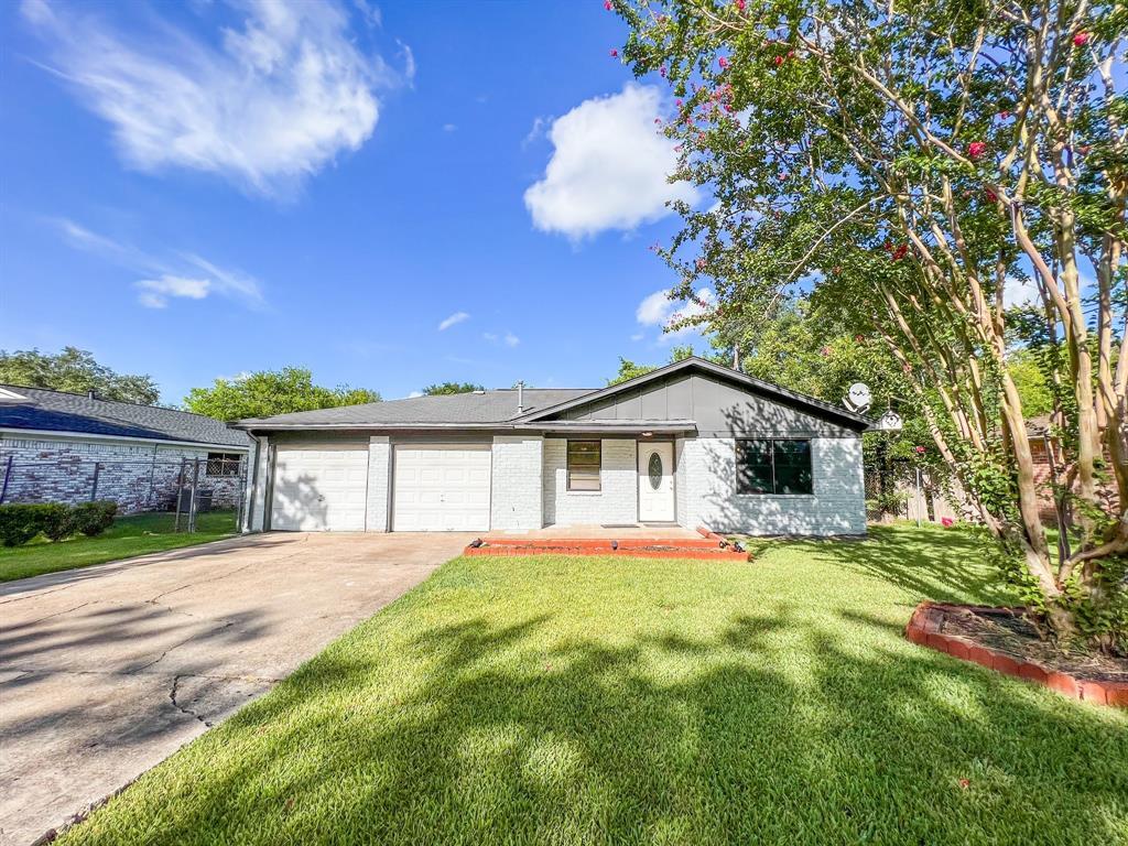 4316 Linda Ln, Alvin, TX 77511 House for Rent in Alvin, TX