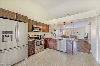 Building Photo - 26651 Rosewood Pointe Cir
