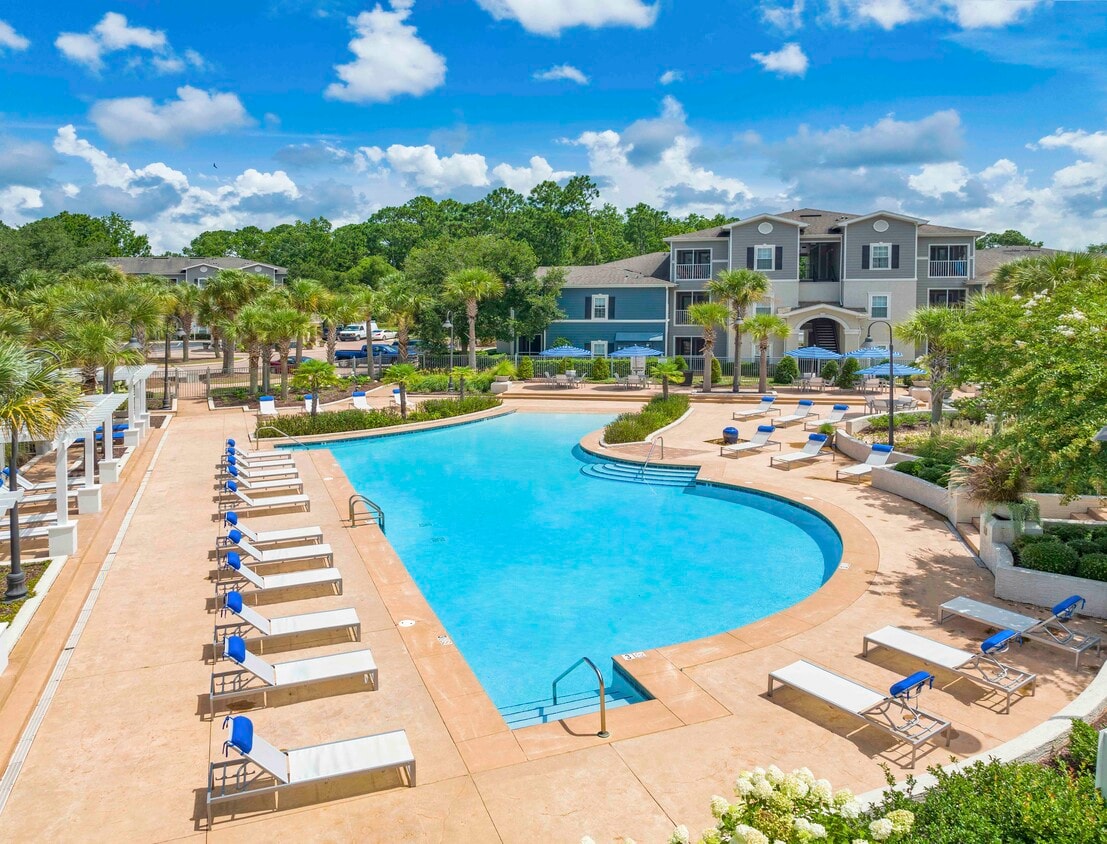 Foto principal - MAA Traditions