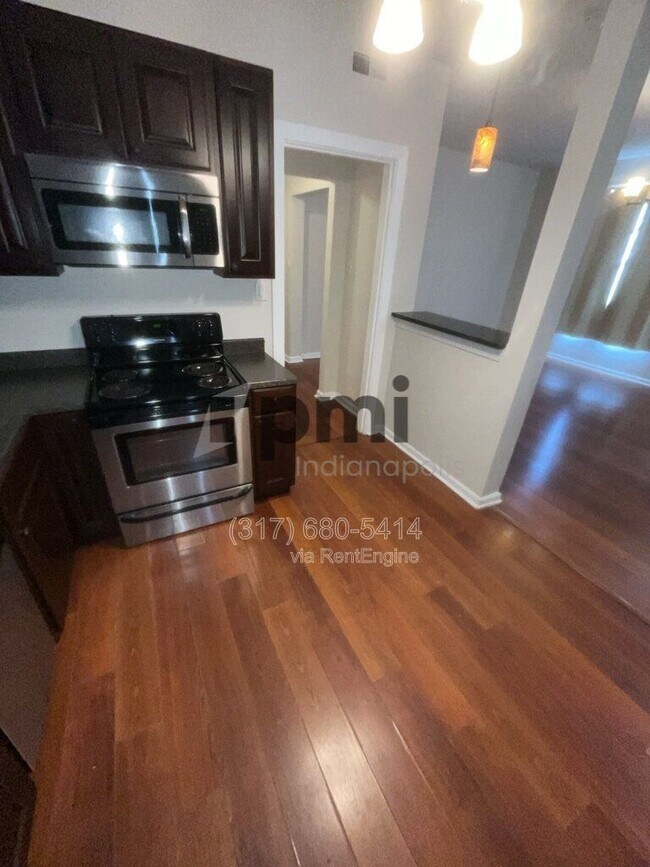 Foto del edificio - 402 N Delaware St