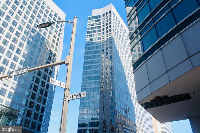 Foto del edificio - 1111 19th St N