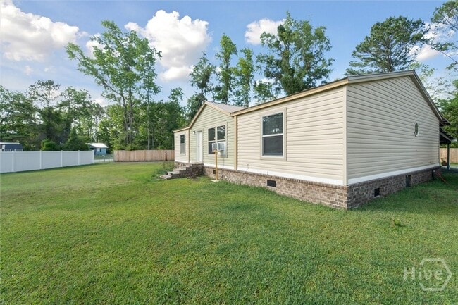 Building Photo - 151 Turning Point Ln