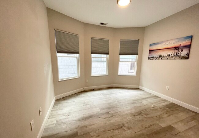 Foto del edificio - 117 Hillside St