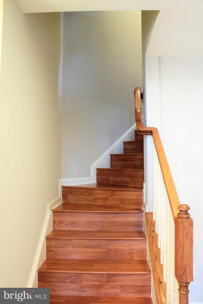 Building Photo - 9409 Prospect Hill Pl