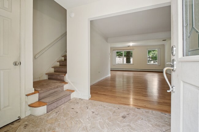 Foto del edificio - 611 Grove St