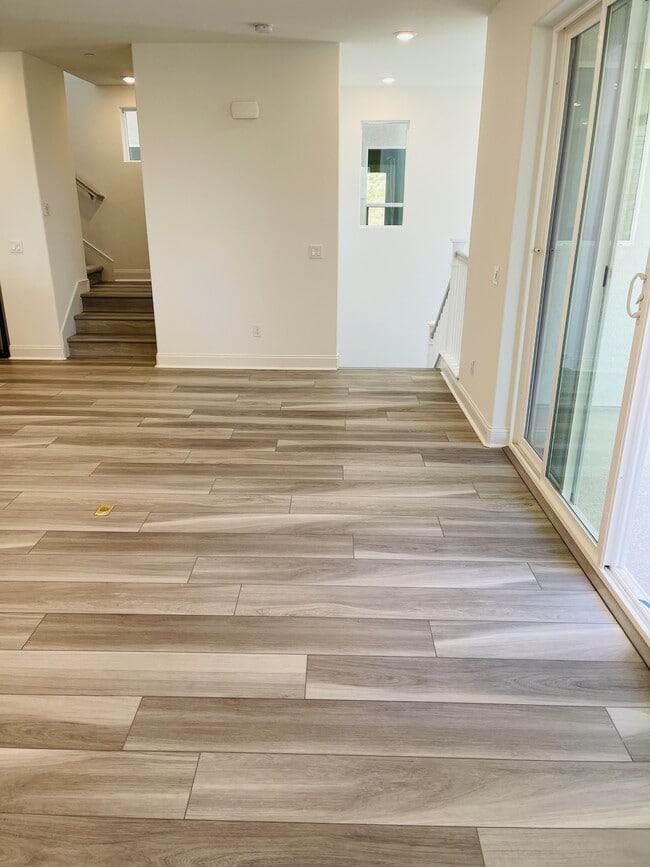 Building Photo - 8160 Rose Quartz Cir