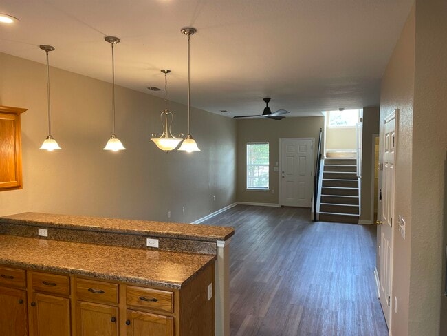 Building Photo - 2176 Del Carmel Way