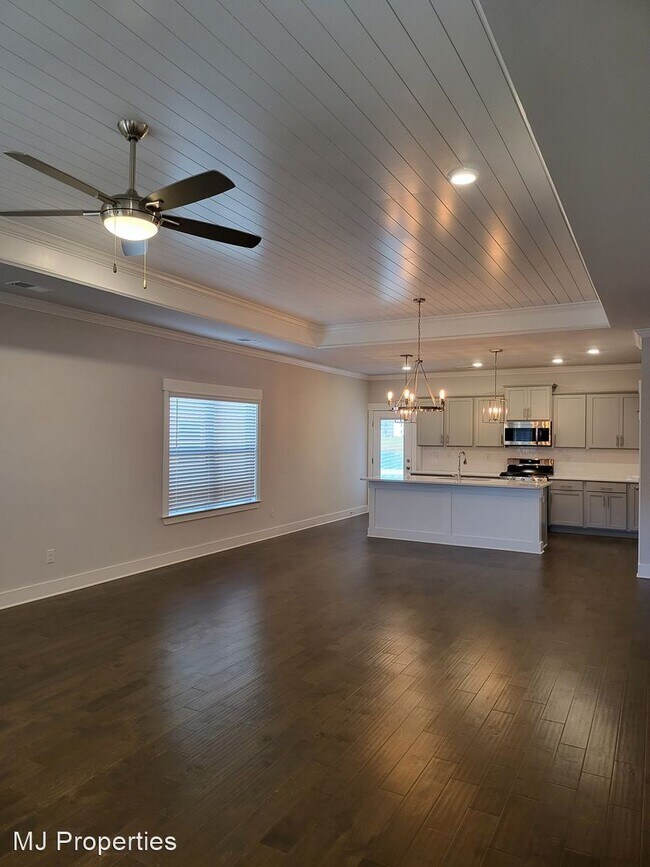 Building Photo - 4 br, 3 bath House - 124 Keller Dr