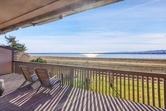 Building Photo - 7130 W Stetson Pl