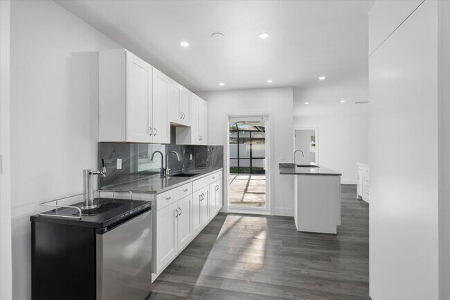 Foto del edificio - 1650 NW 9th St