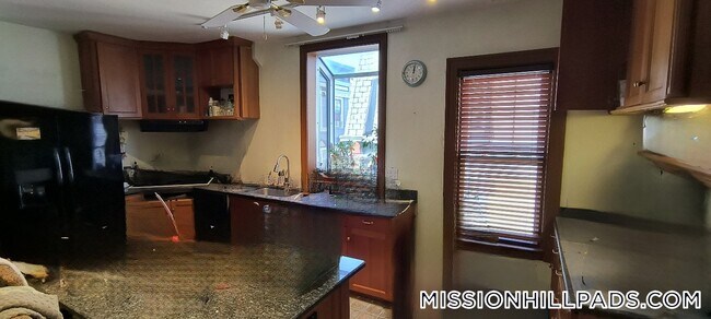 Foto del edificio - 67 Hillside St