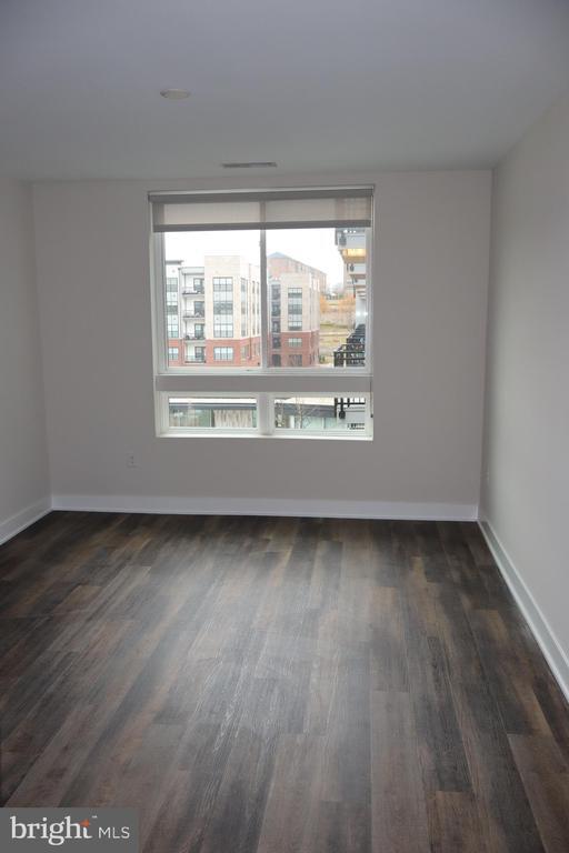 Foto del edificio - 145 Riverhaven Dr