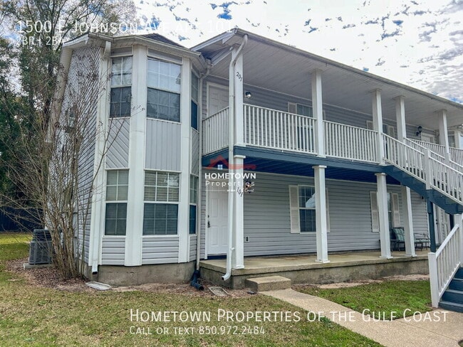 Building Photo - 1500 E Johnson Ave