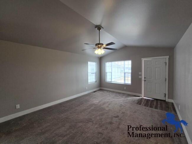 Building Photo - 3 bedroom in Billings MT 59105