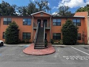 Building Photo - 307 Oak Rose Ln