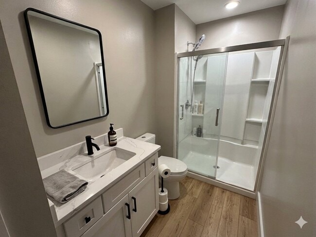 Photo - 5902 Ragnar Dr House