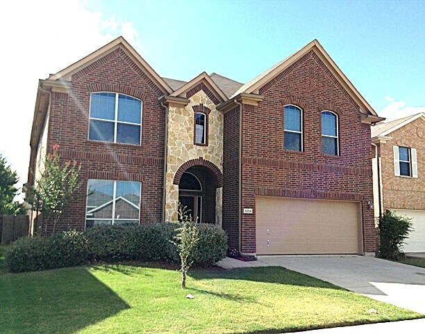 Foto principal - 5204 Lori Valley Ln