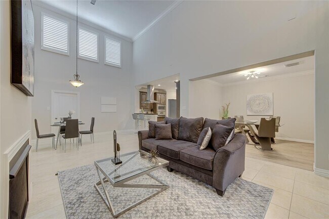 Foto del edificio - 13423 Preston Cliff Ct