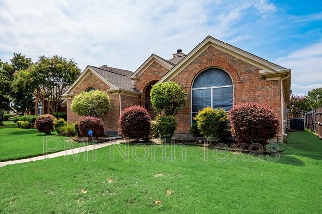 Building Photo - 6905 Chateau Dr