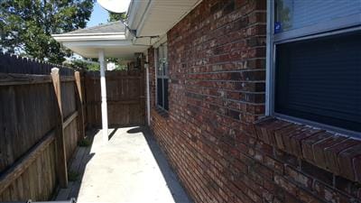 Building Photo - 7733 Dorsett Dr