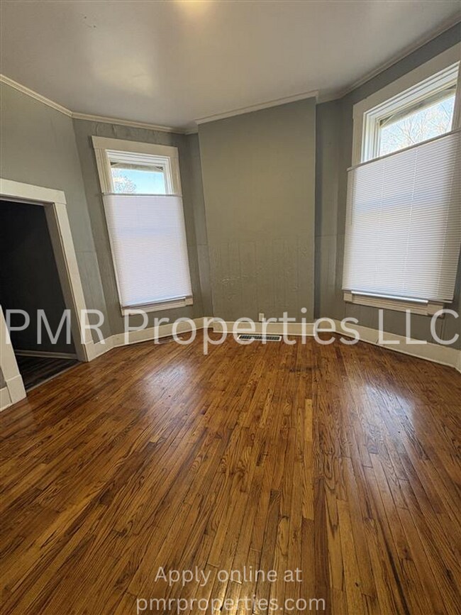 Foto del edificio - 901 S 14th St