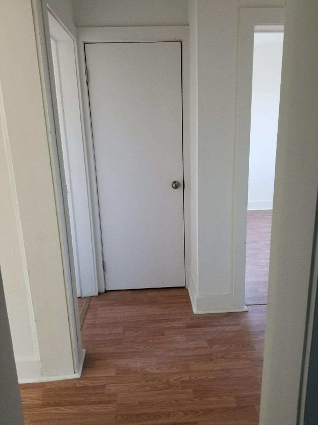 Primary Photo - 210 Carolan St