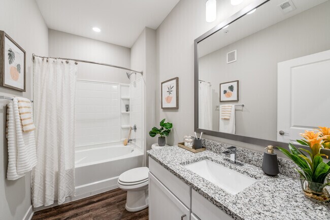 2HAB, 2BA, 1157 ft² - The Grove Apartments