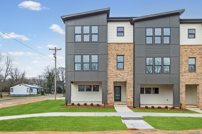 Building Photo - 401 N Lee St