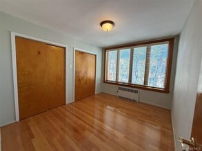 Building Photo - 1246 72nd St