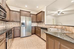 Foto del edificio - 5002 SW Golden Eagle Ave