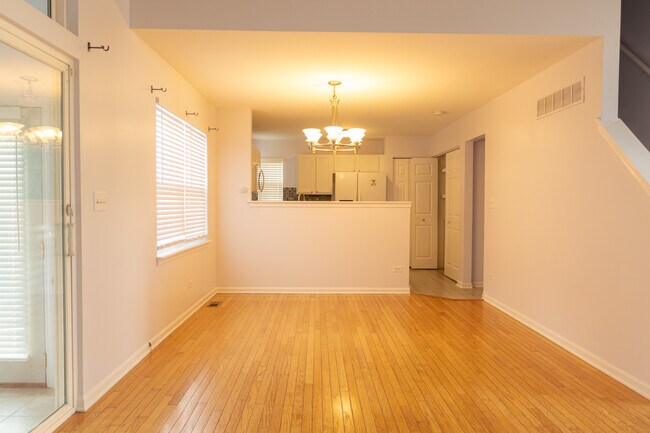 Foto del edificio - 2311 Carpenter Ave