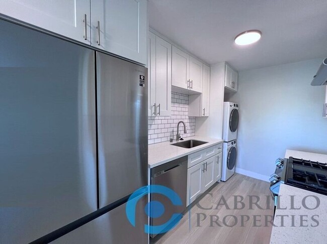 Building Photo - 228 Madrona Street