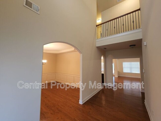 Foto del edificio - 265 Meadow Blossom Way