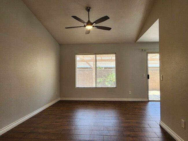 Foto del edificio - Updated Hemet Home, 2Bd, 2Ba, Bonus Room