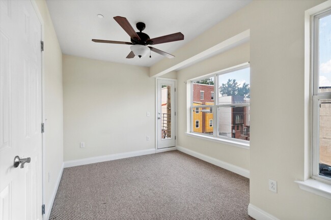 Foto del edificio - 1955 N 18th St