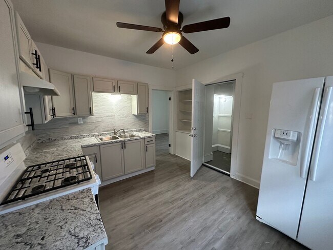 Foto del edificio - 3282-3284-3284 N 30th St