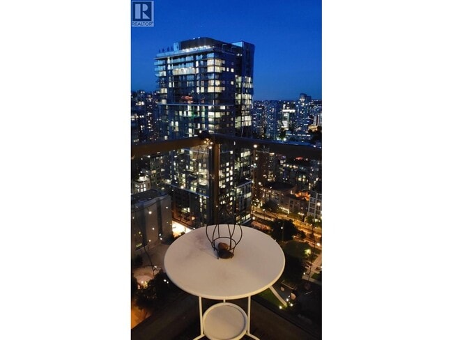 Building Photo - 1199 Seymour St