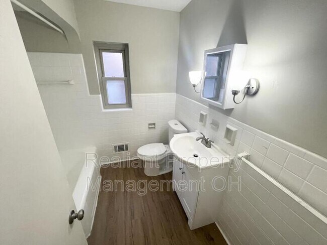 Foto del edificio - 4549 Paddock Rd