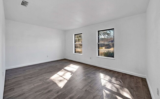 Building Photo - 5311 Tennyson Dr