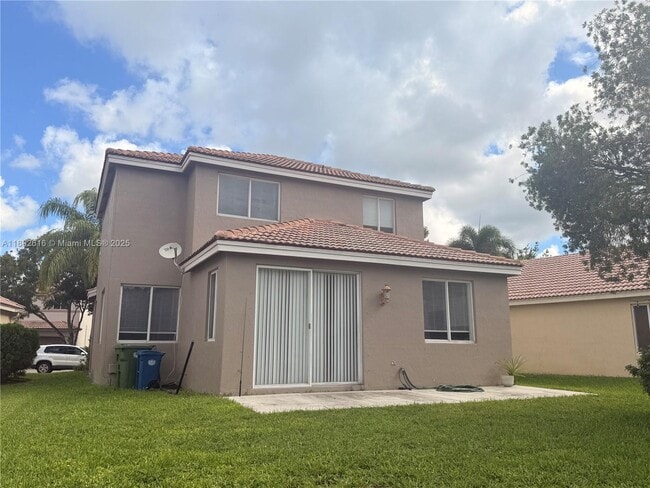 Foto del edificio - 4361 Dogwood Cir