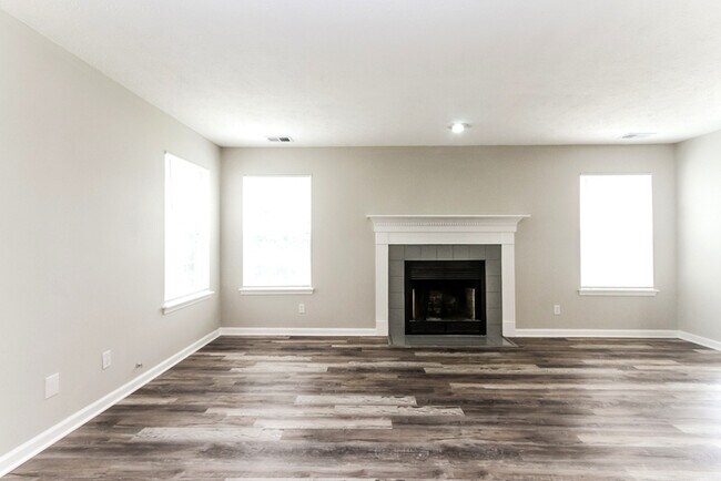 Building Photo - 5187 Pin Oak Dr